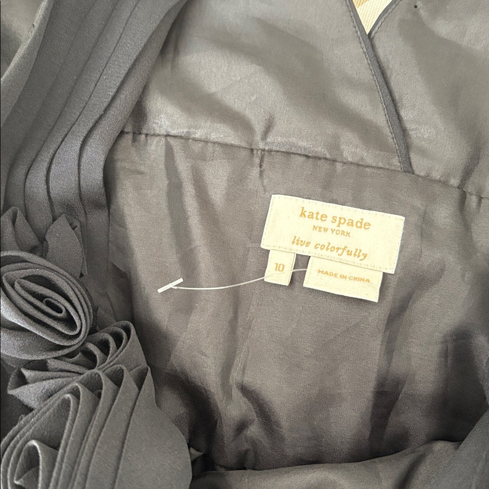 KATE SPADE black silk dressy top with side zipper - Picture 8 of 11